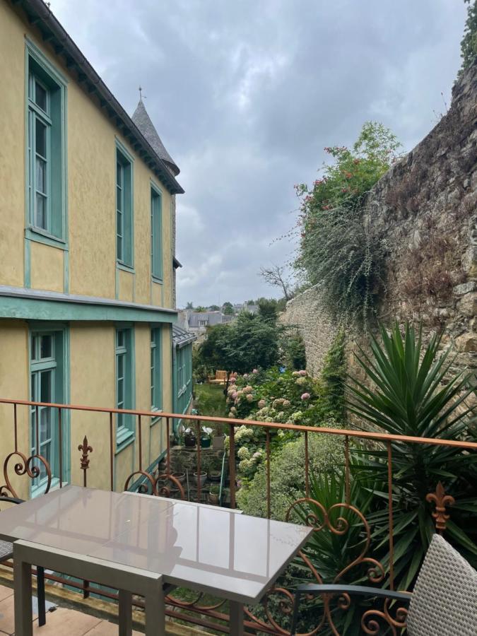 Appartement De 1634 Avec Balcon Au Sud Sur Jardin En Plein Coeur Historique Трегье Экстерьер фото